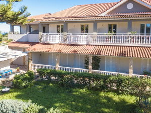Hotel Tom & John Center cazare Planos