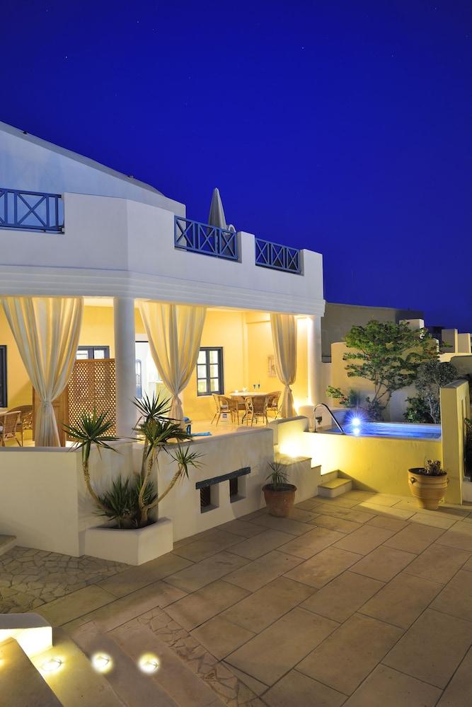 Tamarix Del Mar Suites