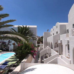 Sejur Anny Studios Perissa Beach vacanta Santorini