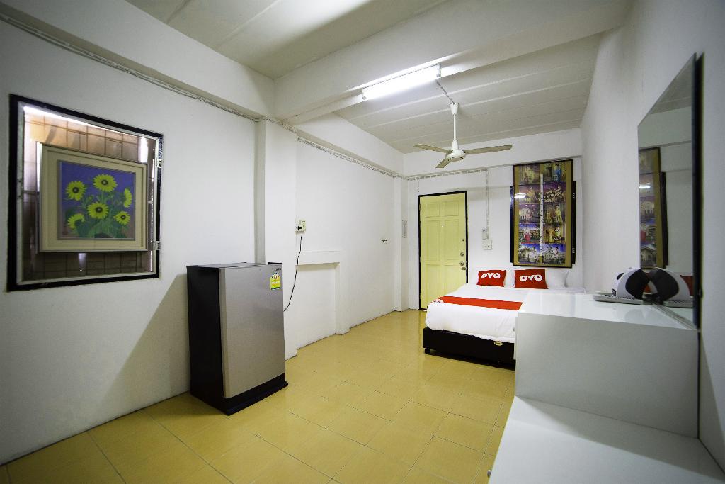 Oyo 560 Chang Hostel​ Suvarnabhumi