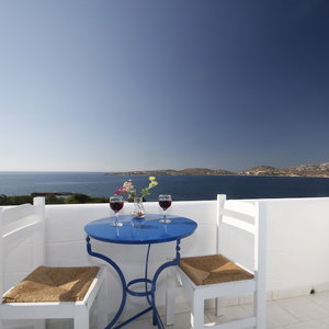 Hotel Stratos Studios & Apartments cazare Paros