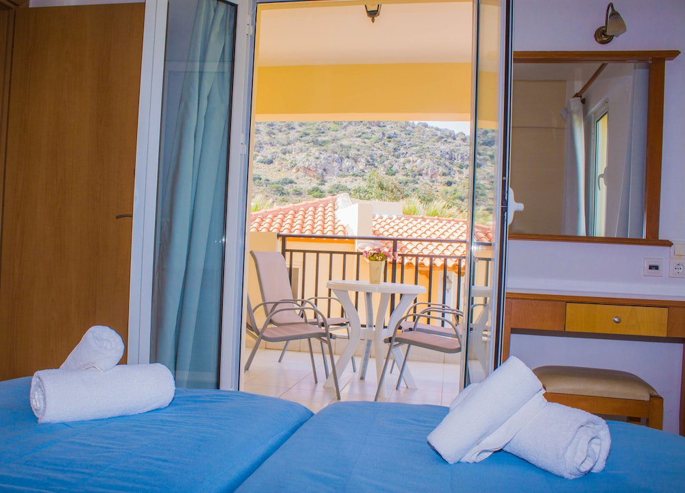 Hotel Sunshine Studios & Apartments