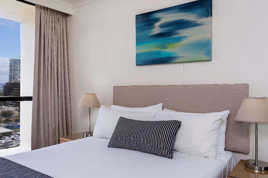 Hotel Breakfree Beachpoint