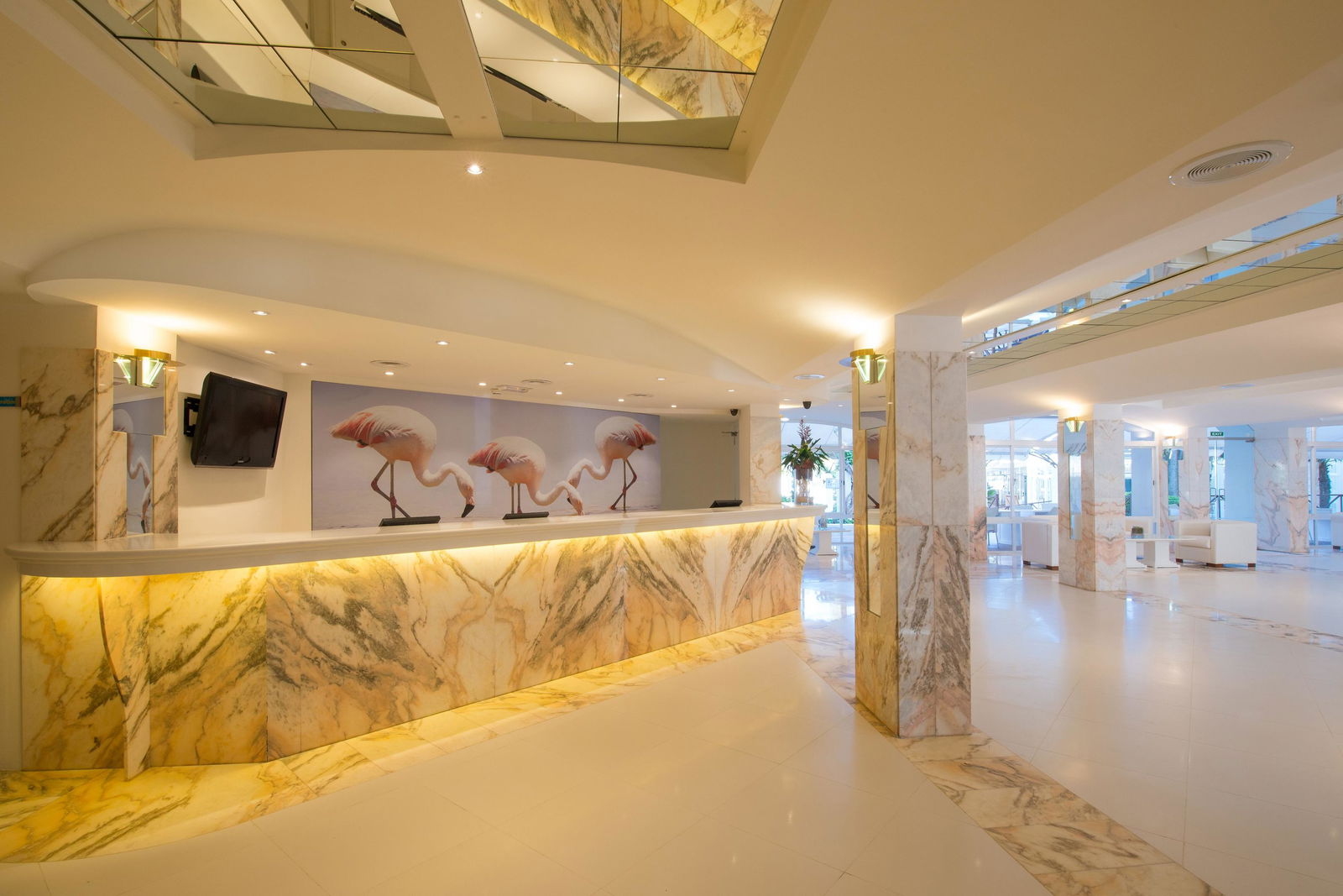 Hotel Iberostar Waves Ciudad Blanca