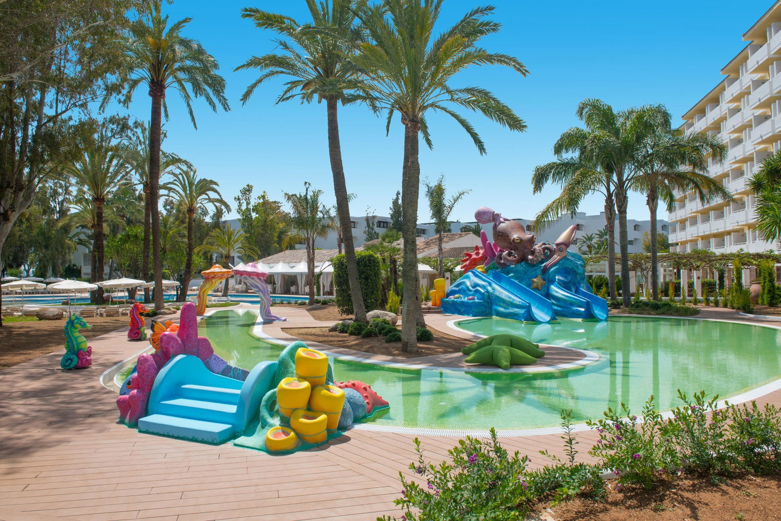 dal travel Iberostar Waves Ciudad Blanca