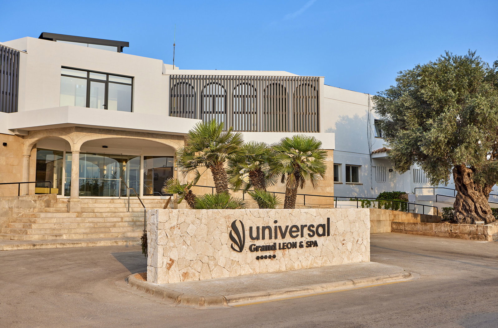 dal travel Universal Grand León & Spa