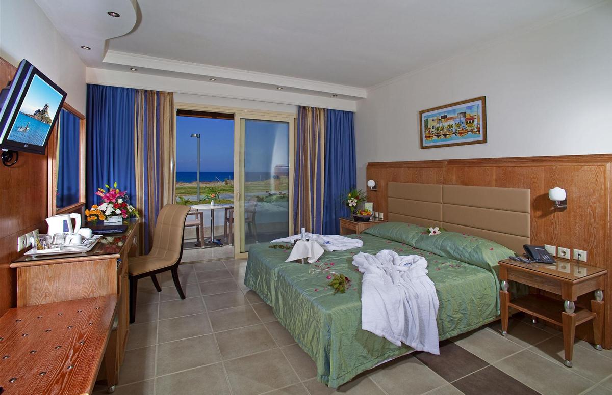Natura Village Hotel & Spa