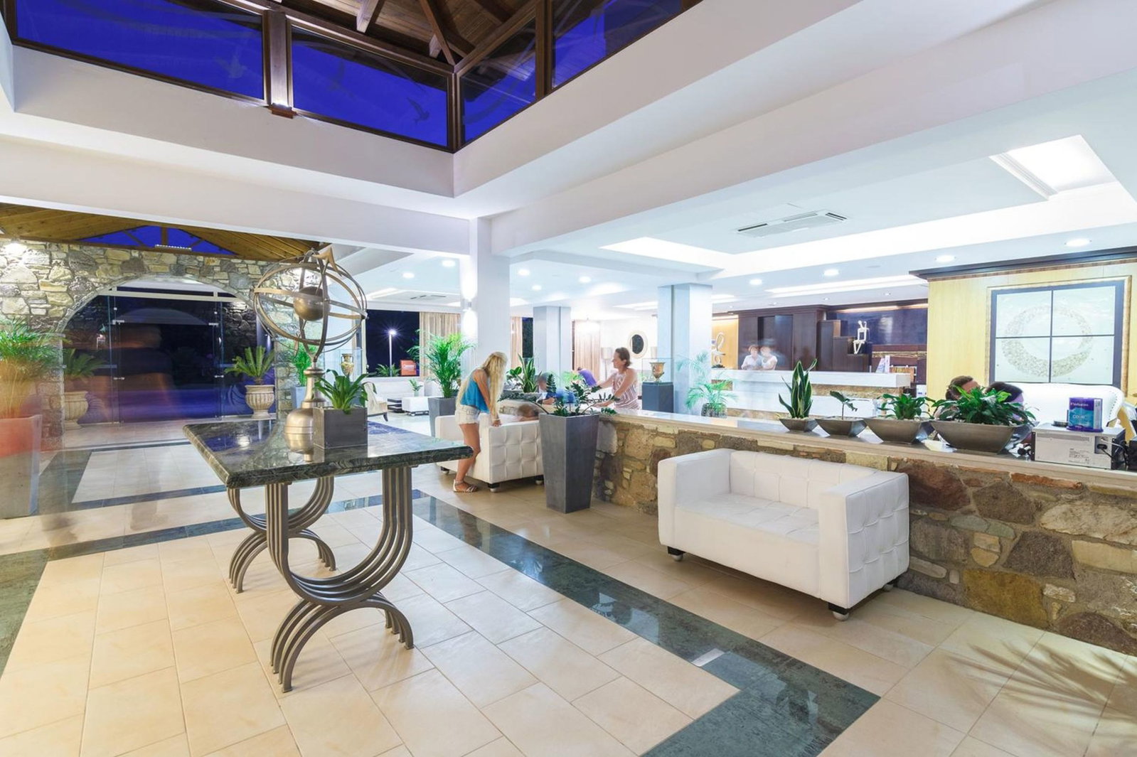 Natura Village Hotel & Spa