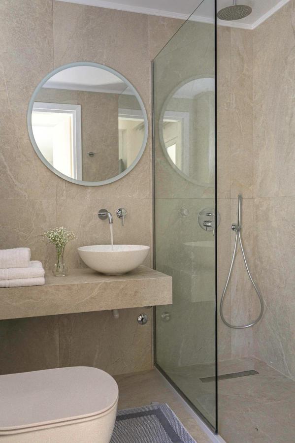 Diamond Apartments & Suites