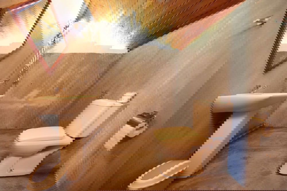 Hotel Paper Moon Kudils