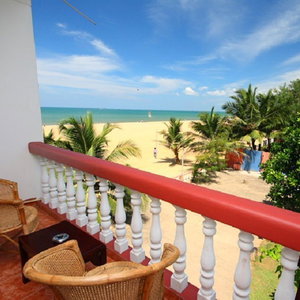 Hotel Topaz Beach Hotel cazare Sri Lanka