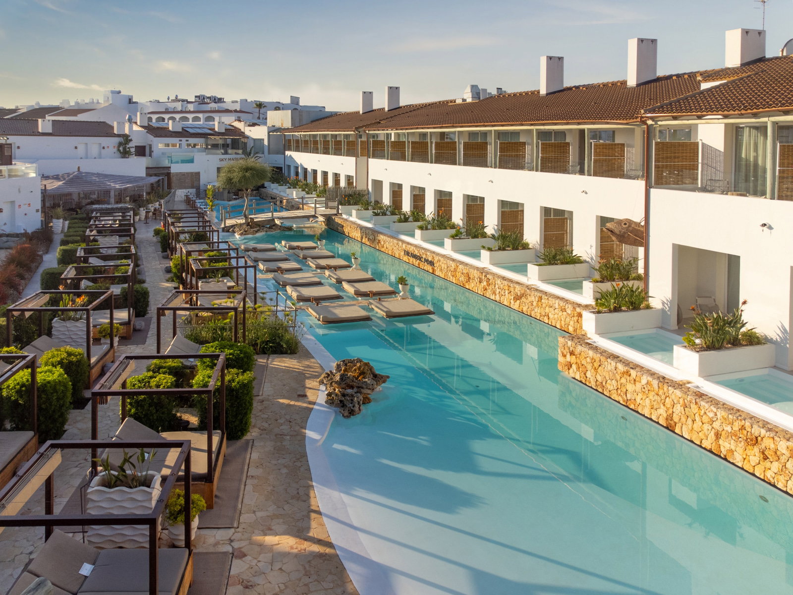 Lago Resort Menorca Suites Del Lago - Adults Only