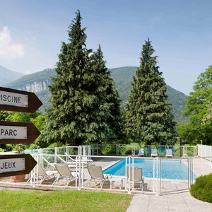 Hotel Novotel Grenoble Nord Voreppe cazare Voreppe