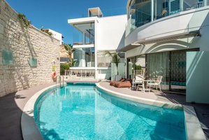 Hotel Aloe Boutique & Suites cazare Almirida