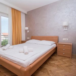 Hotel Apartments Antonio cazare Tucepi