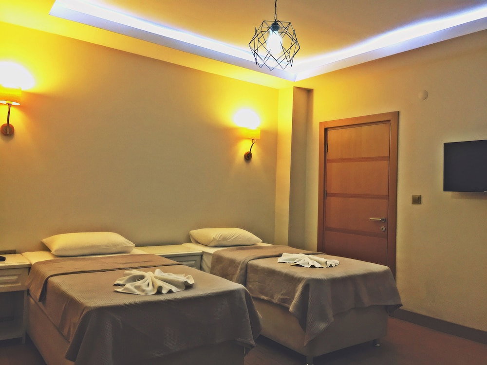 Hotel Feza Hotel