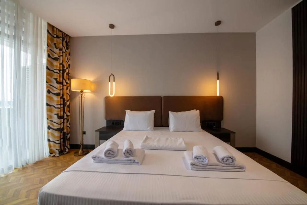 Hotel V Center Hotel