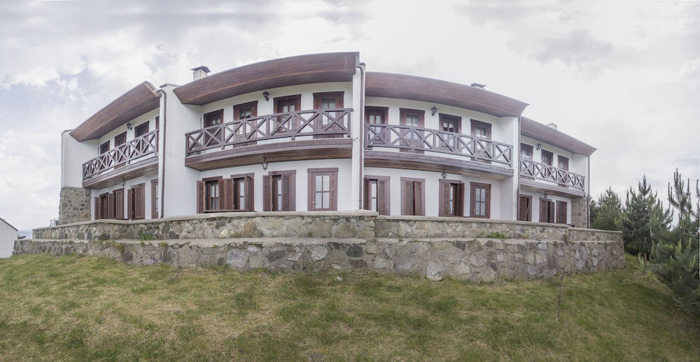 Hotel Akcatepe Dag Evleri