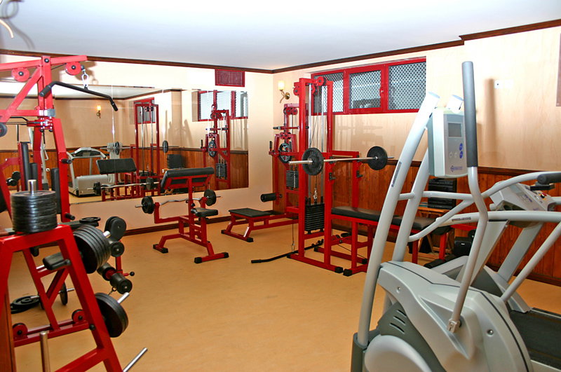 Saint George Hotel & Medical Spa
