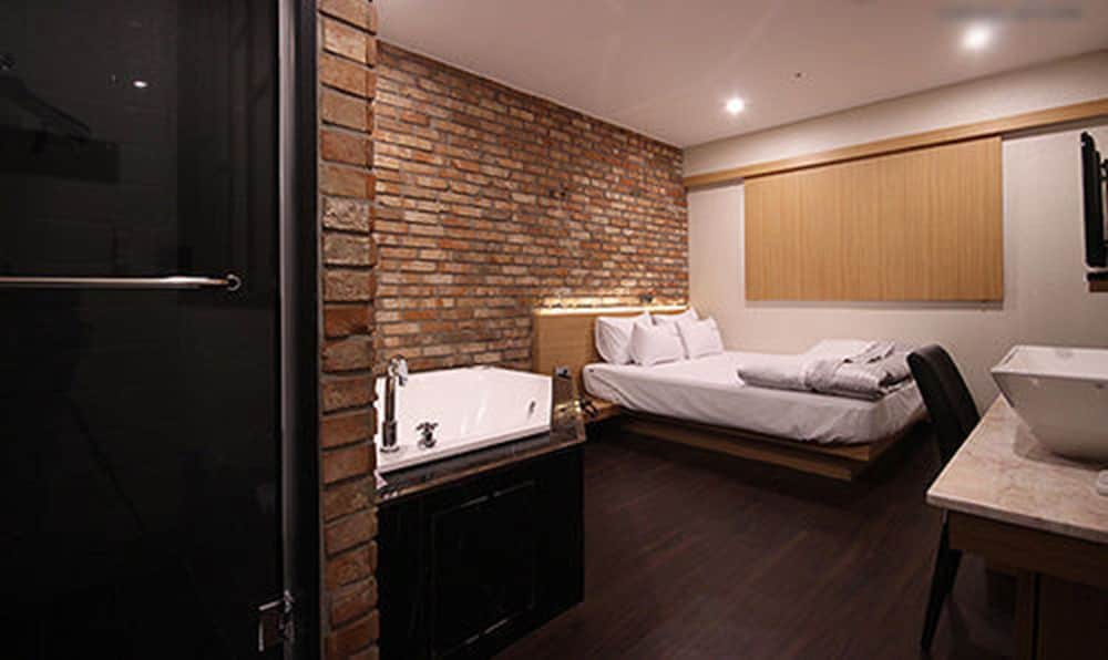 Hotel Nampo Comma Hotel