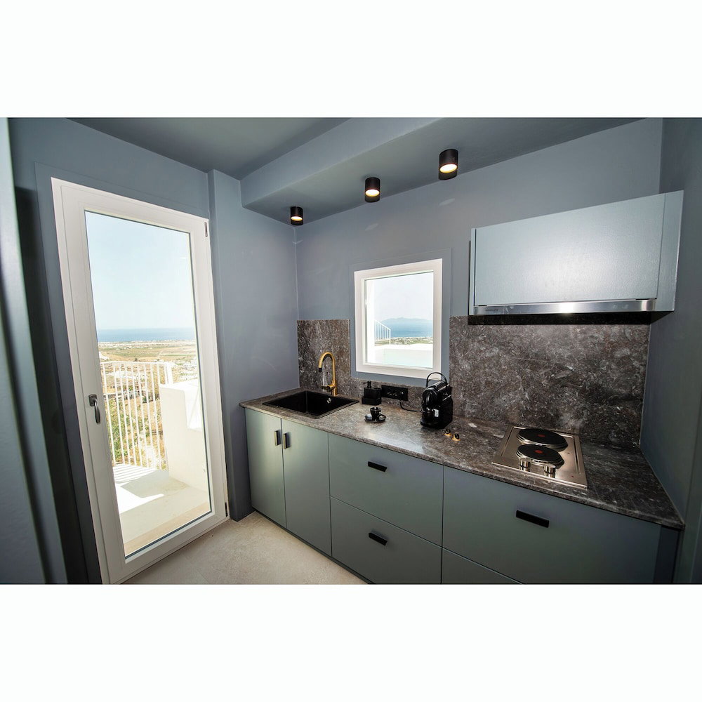 Atria Suites