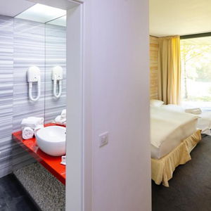 Hotel Atra Doftana 5* cazare Tesila