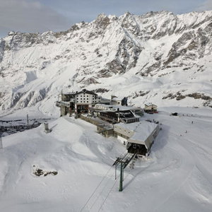 Hotel Hotel Lo Stambecco cazare Breuil-Cervinia