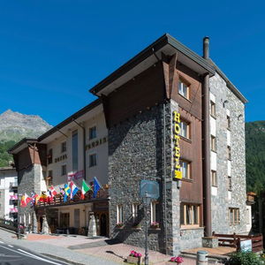 Hotel Hotel Tourist cazare Valtournenche