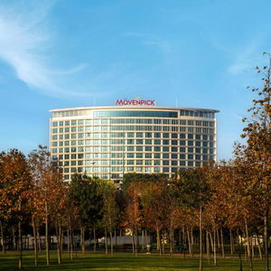 Sejur Mövenpick Hotel Istanbul Marmara Sea vacanta Istanbul