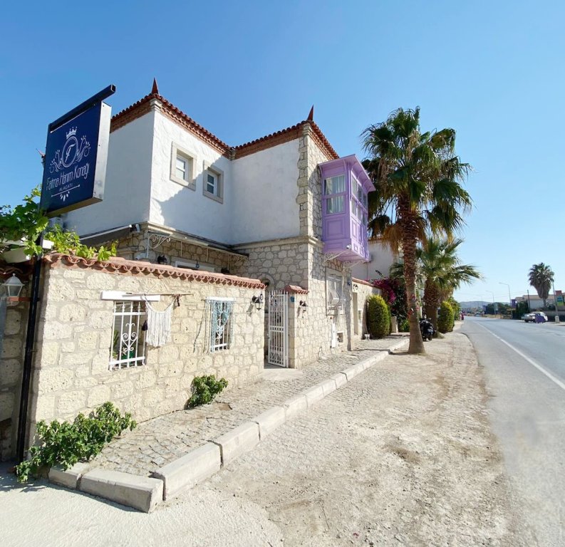 Fatma Hanim Konagi Alacati