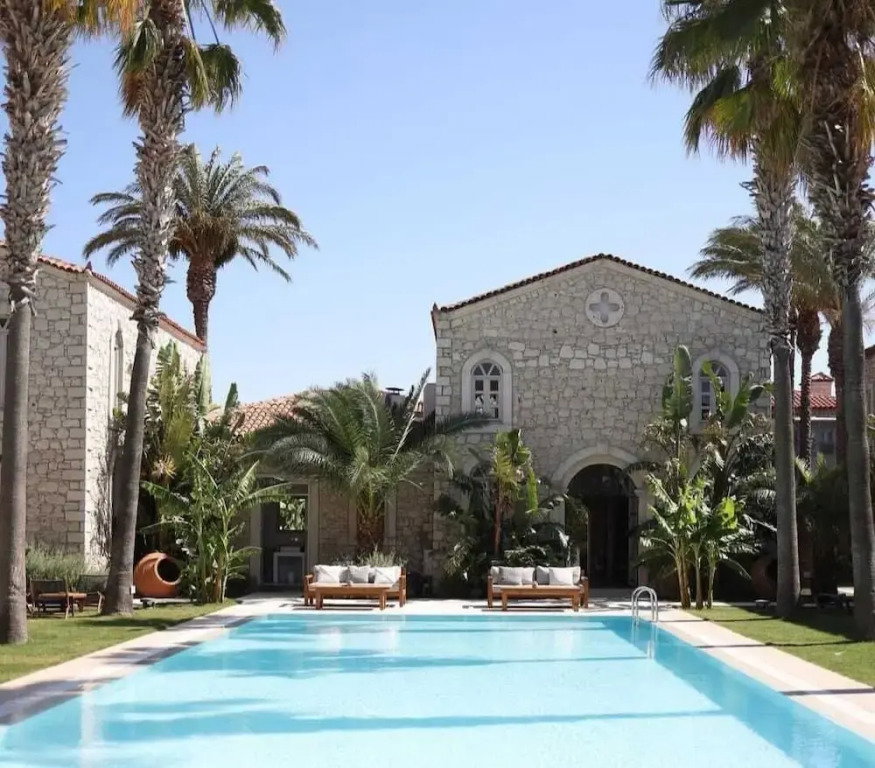 Manastir Alacati Hotel