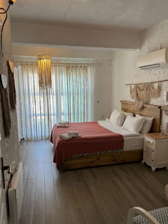 Boreas Buti̇k Otel