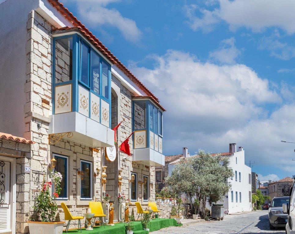 Lamur Otel
