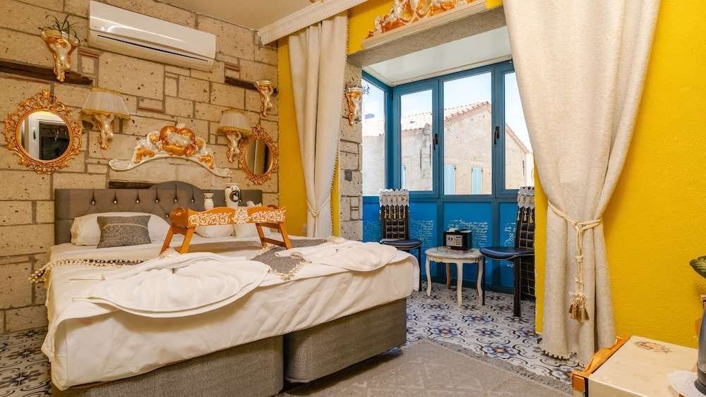 Lamur Otel