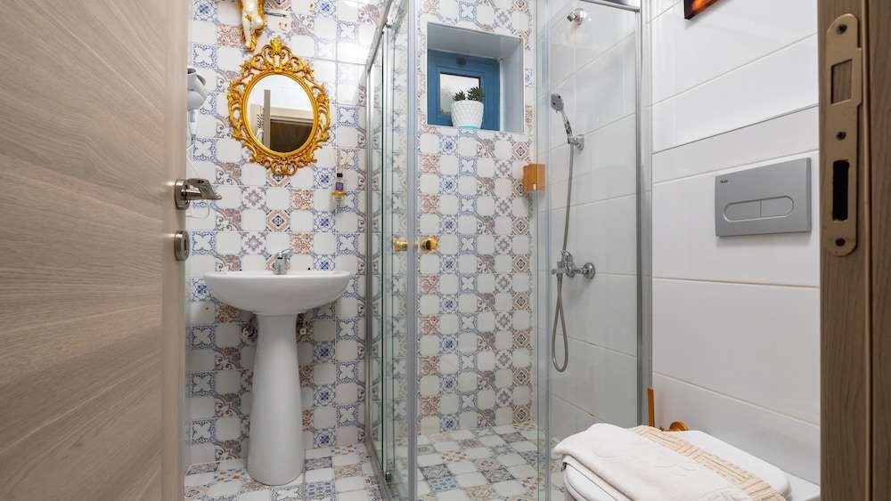 Lamur Otel