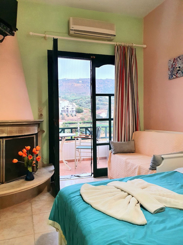 Dioskouroi Apartments
