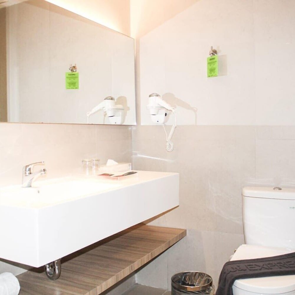 Hotel Zuri Express Jimbaran