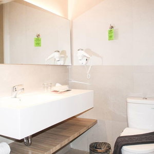 Hotel Zuri Express Jimbaran cazare Jimbaran