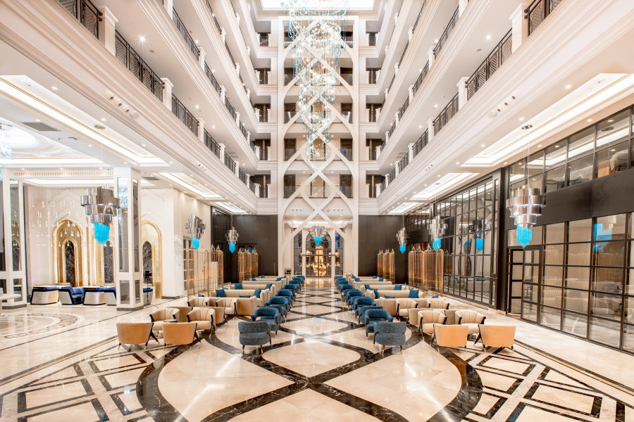 dal travel Serenity Queen