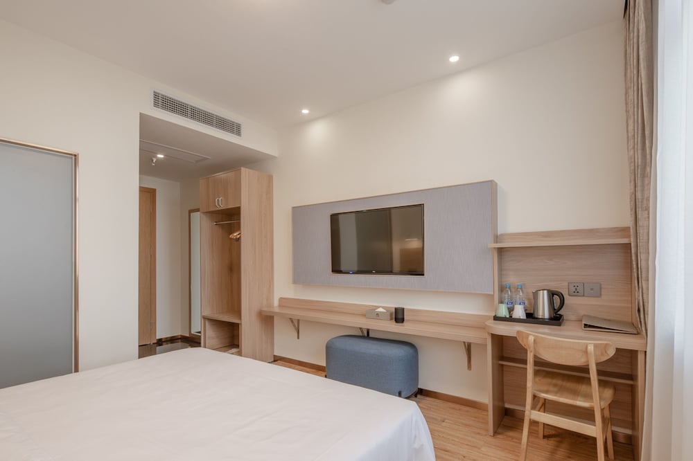 Hotel Shanghai Future Shangju Hotel