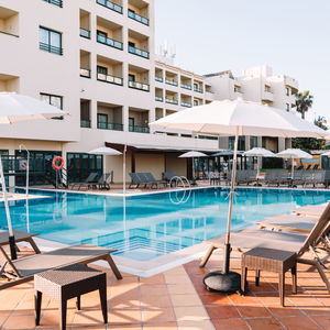 Sejur Holiday Inn Algarve Albufeira By Ihg vacanta Albufeira