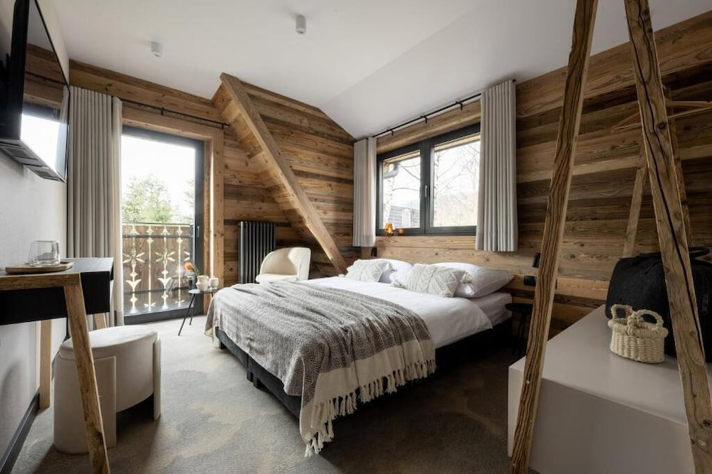 Hotel Kama Lama