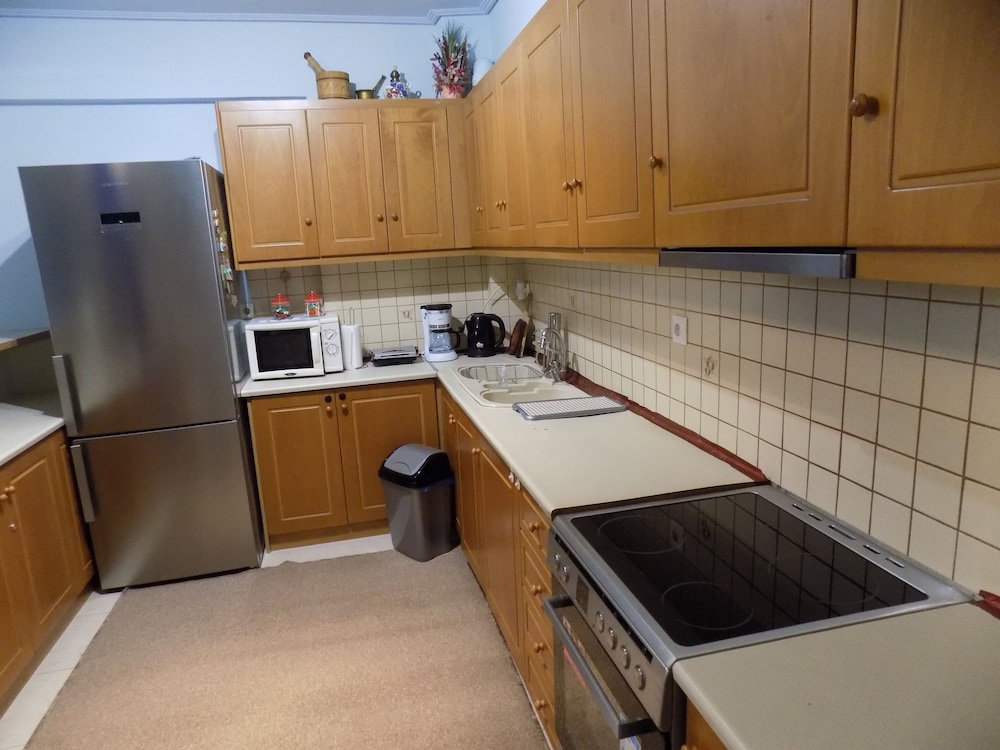 Natalys 2 Bd Gorgeous Apt In Volos