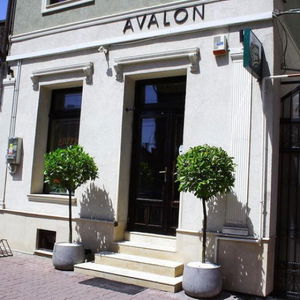 Hotel Avalon Rooms Oradea-Romania cazare Oradea