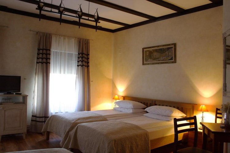 Avalon Rooms Oradea-Romania