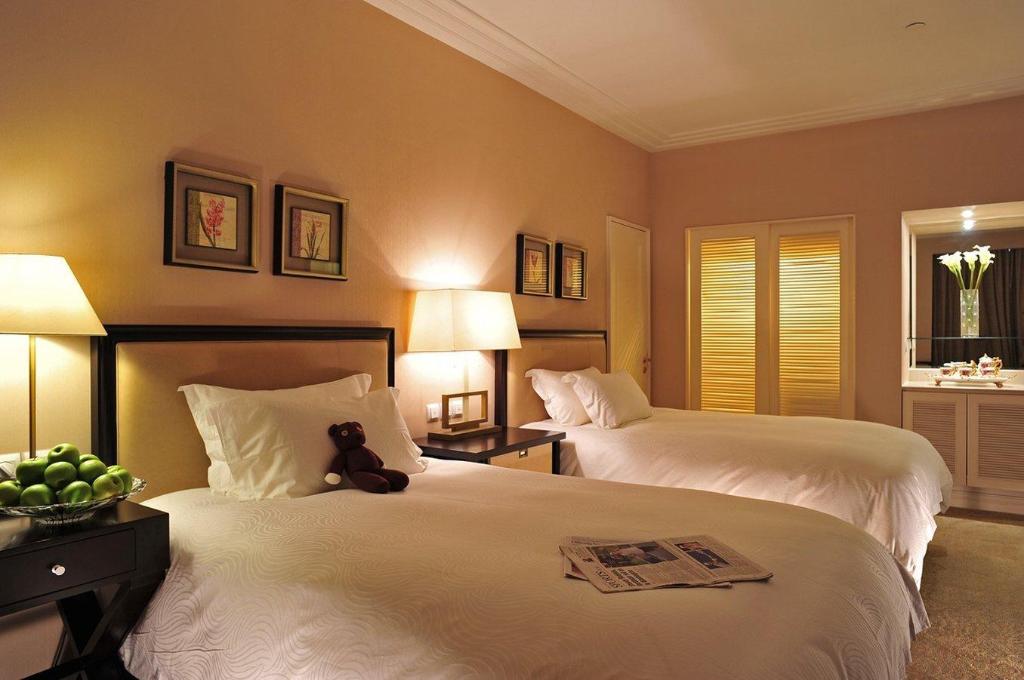 Hotel Broadway Mansions Hotel