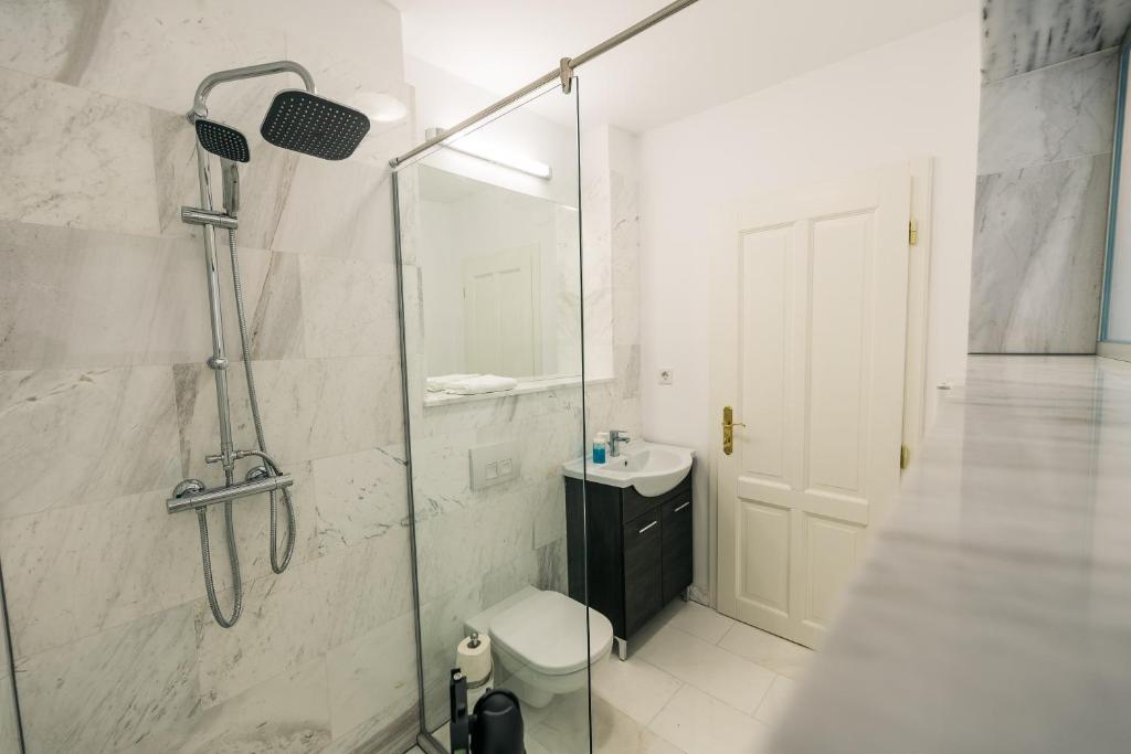 Yellowboot Aparthotel