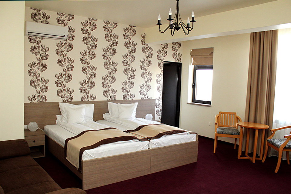 Pensiunea Rix Rooms ****