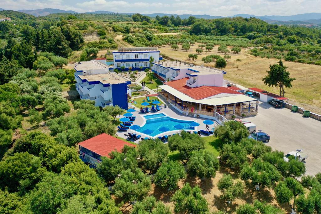 dal travel Summer View Hotel