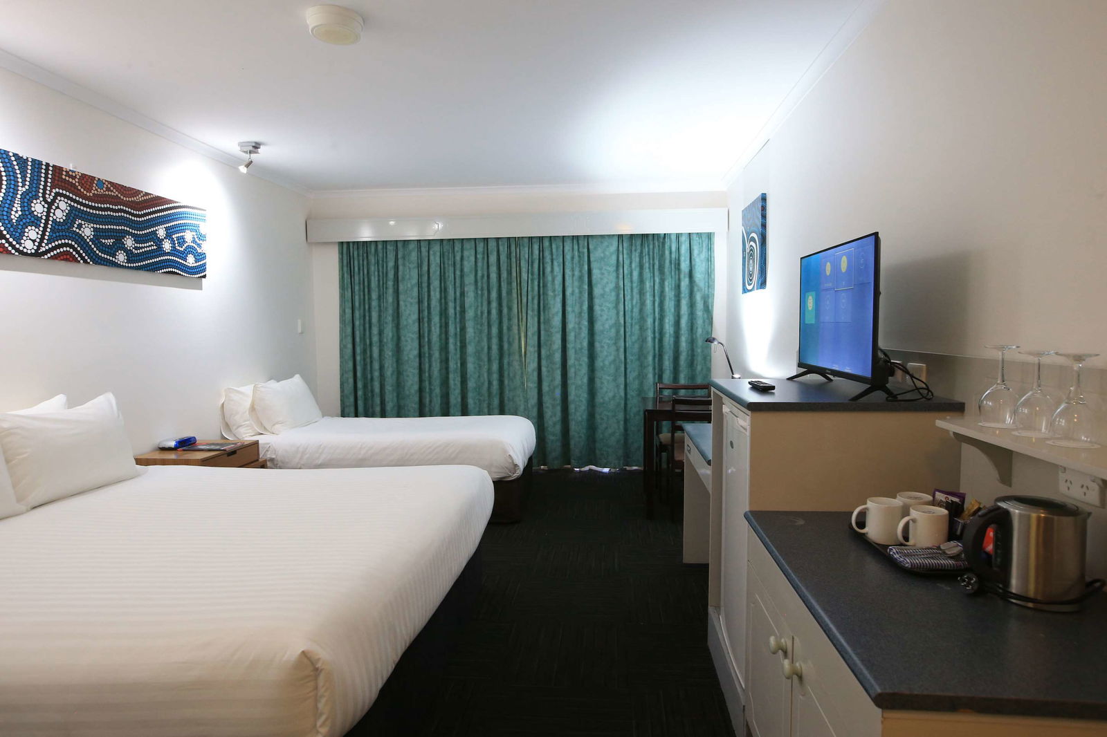 Hotel Stay At Alice Springs Hotel